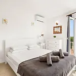 Casa Kintore A Beautiful Family Friendly Situated In The Heart Of Villa