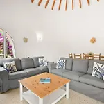 Casa Kintore A Beautiful Family Friendly Situated In The Heart Of Villa *