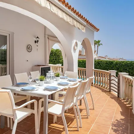Casa Kintore A Beautiful Family Friendly Situated In The Heart Of
