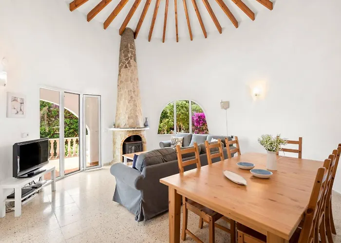 Villa Casa Kintore A Beautiful Family Friendly Situated In The Heart Of S'Algar