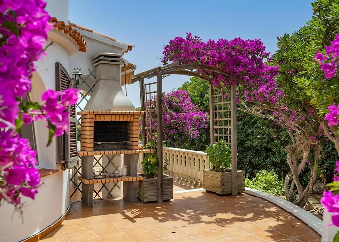 Casa Kintore A Beautiful Family Friendly Situated In The Heart Of Villa